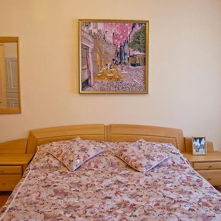 Apartman Na Zahradni Karlovy Vary Eksteriør bilde