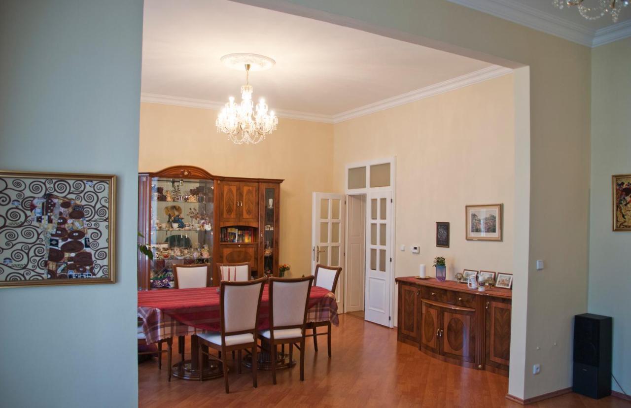 Apartman Na Zahradni Karlovy Vary Eksteriør bilde