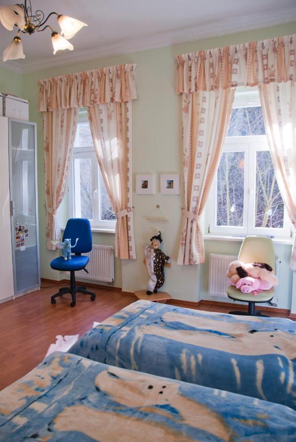 Apartman Na Zahradni Karlovy Vary Eksteriør bilde